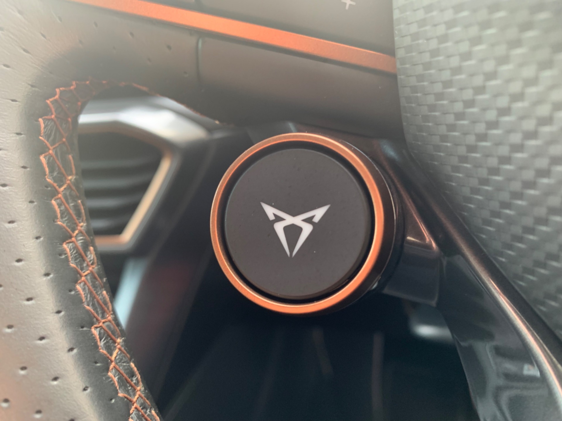 CUPRA FORMENTOR TSI 4DRIVE VZ2 DSG - 5879 - 15