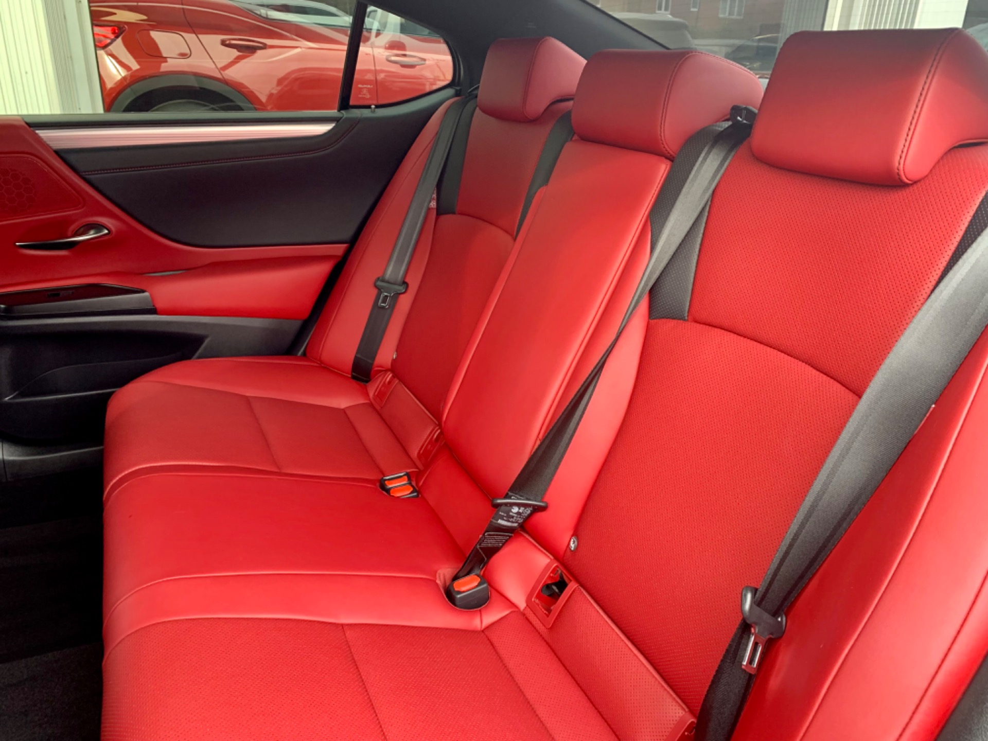 LEXUS ES 300H F SPORT - 5881 - 30