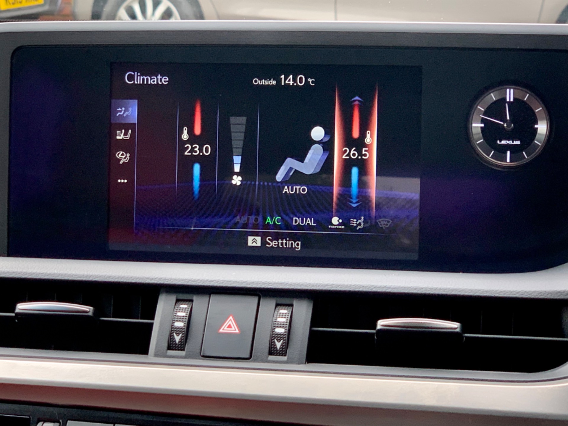 LEXUS ES 300H F SPORT - 5881 - 18