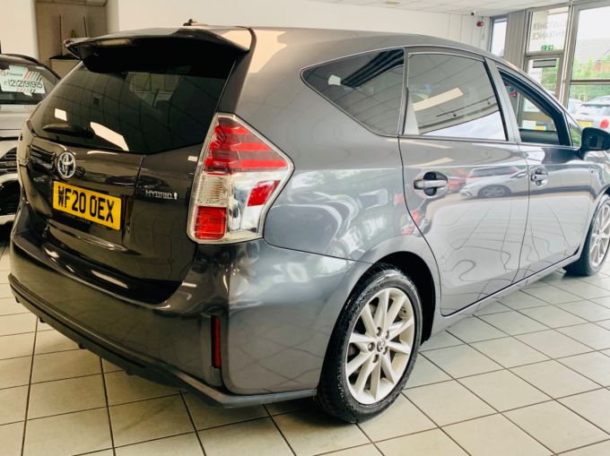 TOYOTA PRIUS PLUS EXCEL TSS - 5750 - 7