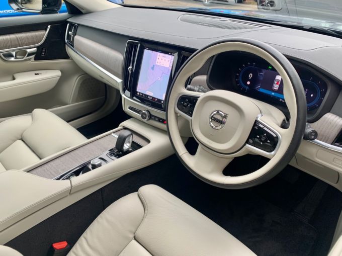 VOLVO V90 B4 PLUS MHEV - 5860 - 14