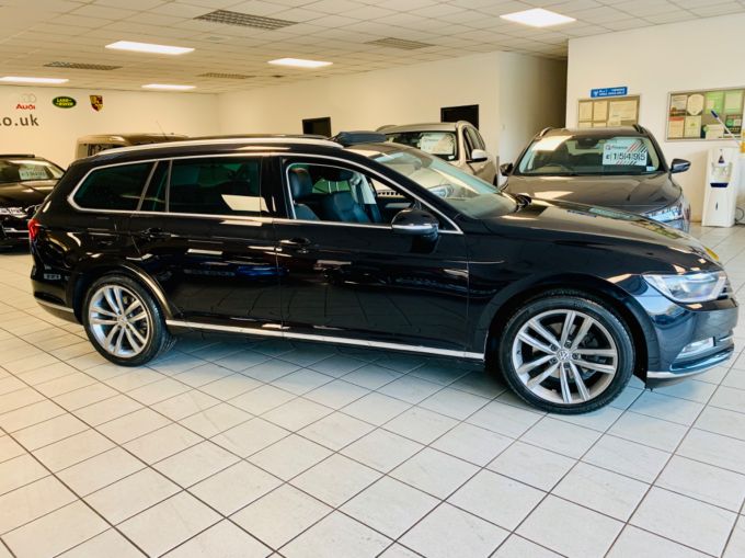 VOLKSWAGEN PASSAT GT TDI BLUEMOTION TECHNOLOGY DSG - 5816 - 6
