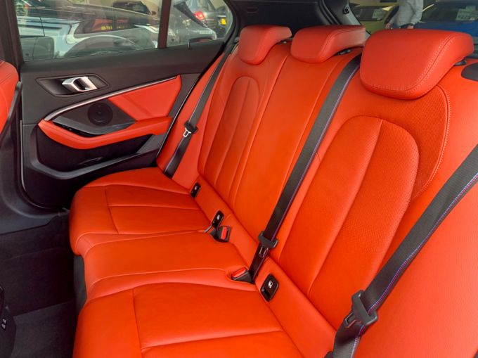 BMW 1 SERIES 118I M SPORT - 5698 - 24
