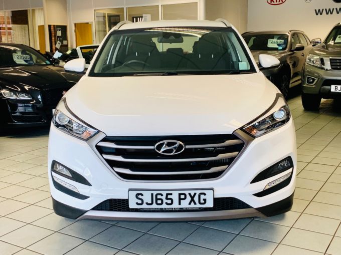 HYUNDAI TUCSON CRDI SE NAV BLUE DRIVE - 5130 - 4