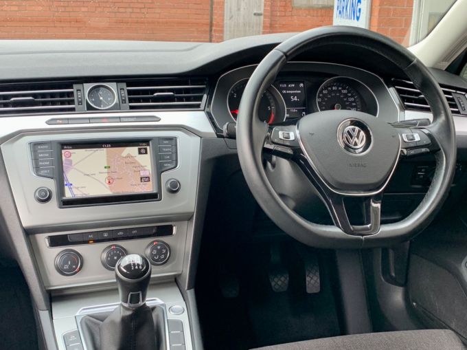 VOLKSWAGEN PASSAT SE BUSINESS TDI BLUEMOTION TECHNOLOGY - 5869 - 12