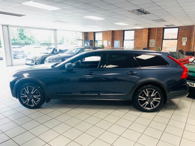 VOLVO V90 T5 CROSS COUNTRY PLUS AWD - 5753 - 10