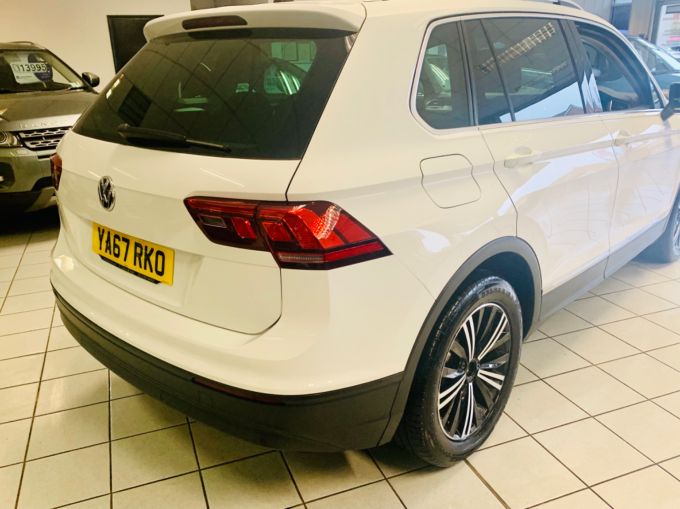 VOLKSWAGEN TIGUAN SE TDI BMT - 5160 - 5