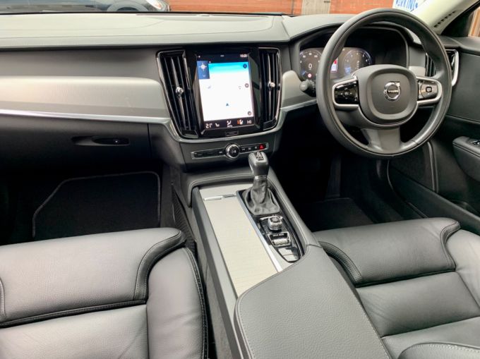 VOLVO V90 T5 CROSS COUNTRY PLUS AWD - 5855 - 12