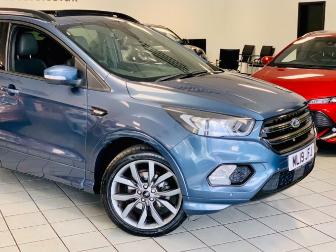 FORD KUGA ST-LINE X - 5725 - 5