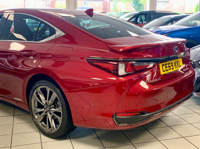 LEXUS ES 300H F SPORT - 5881 - 9
