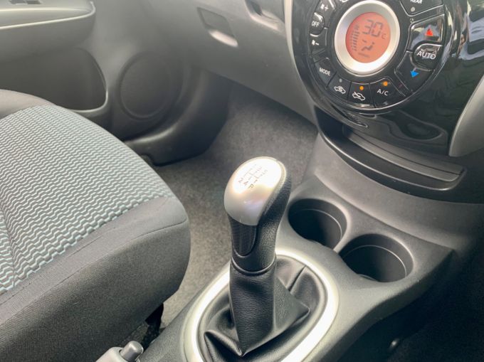 NISSAN NOTE ACENTA PREMIUM - 5793 - 18