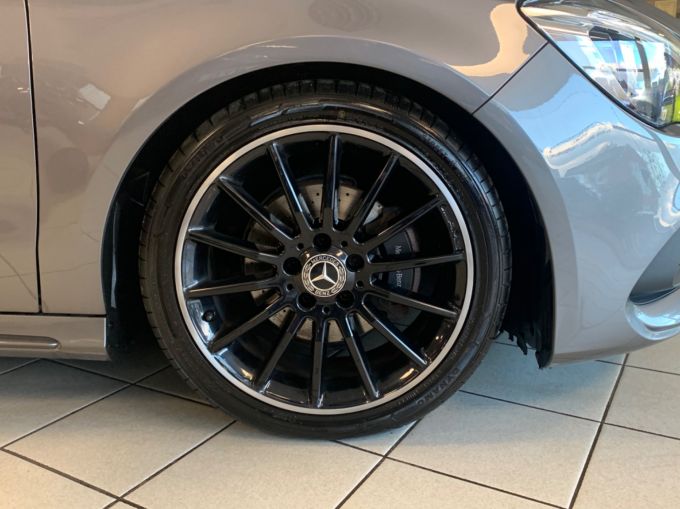 MERCEDES CLA CLA 200 AMG LINE NIGHT EDITION - 5877 - 25