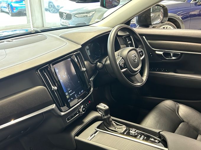 VOLVO V90 D5 POWERPULSE CROSS COUNTRY AWD - 5803 - 19