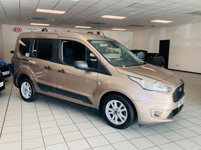 FORD TOURNEO CONNECT ZETEC TDCI - 5794 - 5