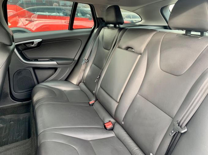 VOLVO V60 D4 CROSS COUNTRY LUX NAV AWD - 5888 - 25