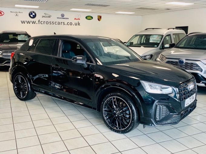 AUDI Q2 TFSI S LINE BLACK EDITION - 5773 - 5
