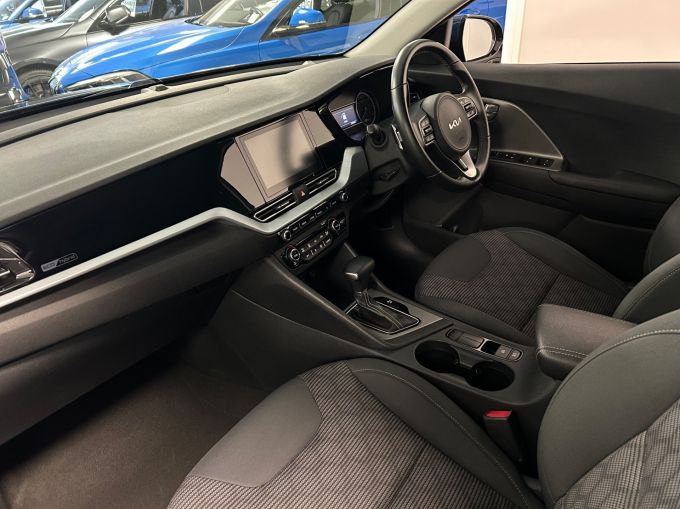 KIA NIRO 2 - 5875 - 2