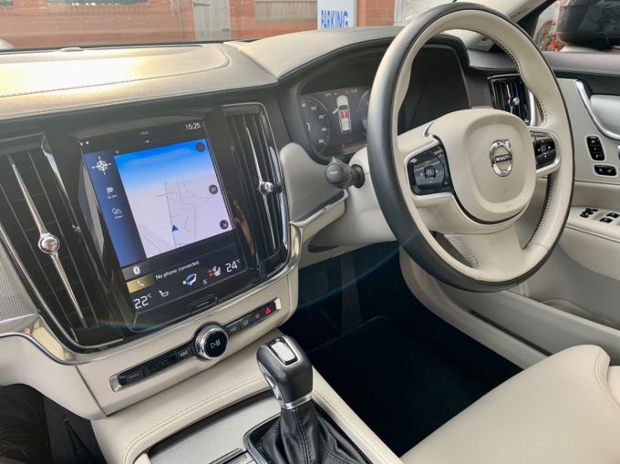 VOLVO V90 D4 CROSS COUNTRY PRO AWD - 5893 - 14