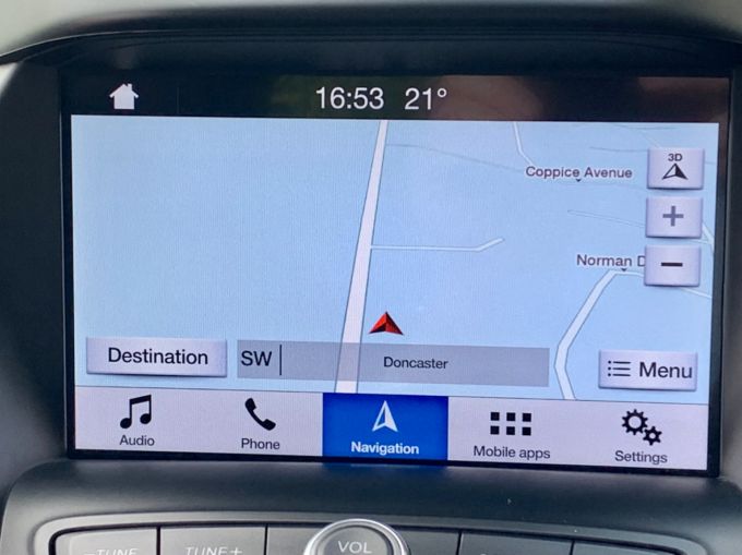 FORD KUGA ST-LINE X - 5725 - 2