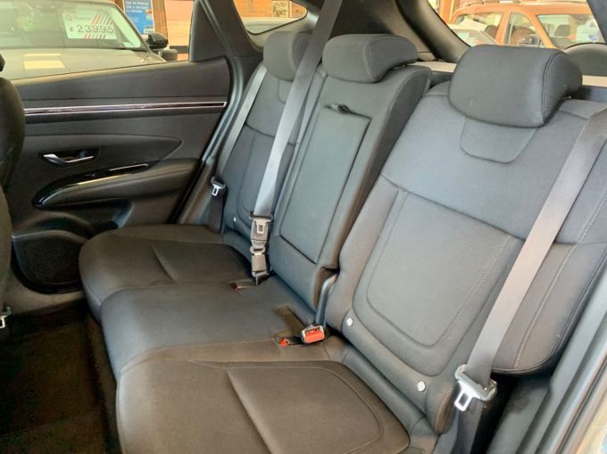 HYUNDAI TUCSON T-GDI SE CONNECT - 5720 - 21