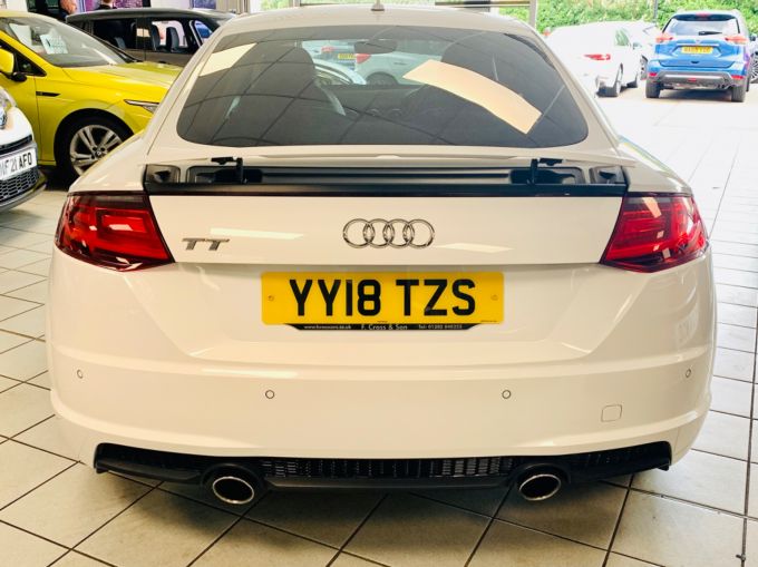 AUDI TT TFSI BLACK EDITION - 5709 - 10