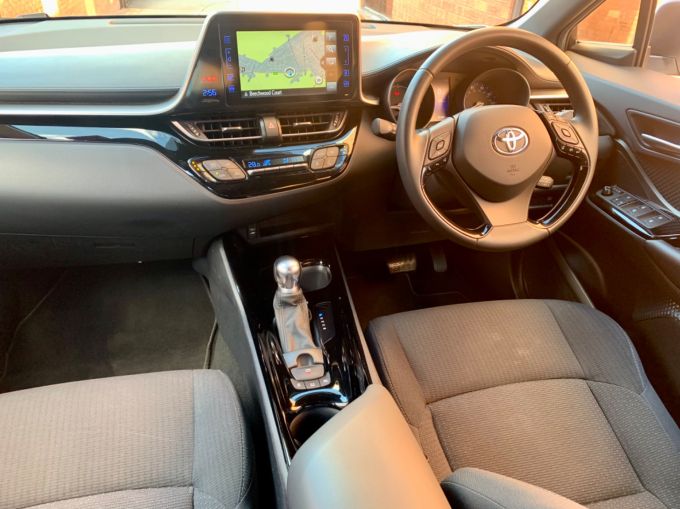TOYOTA CHR DESIGN - 5826 - 11