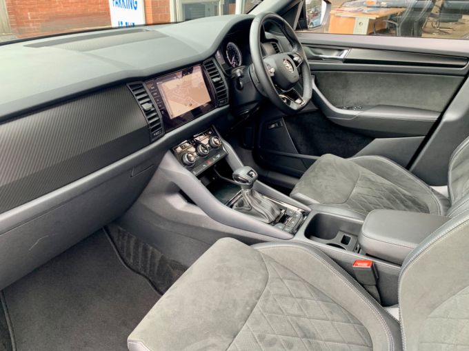SKODA KODIAQ SPORTLINE TDI SCR DSG - 5785 - 2