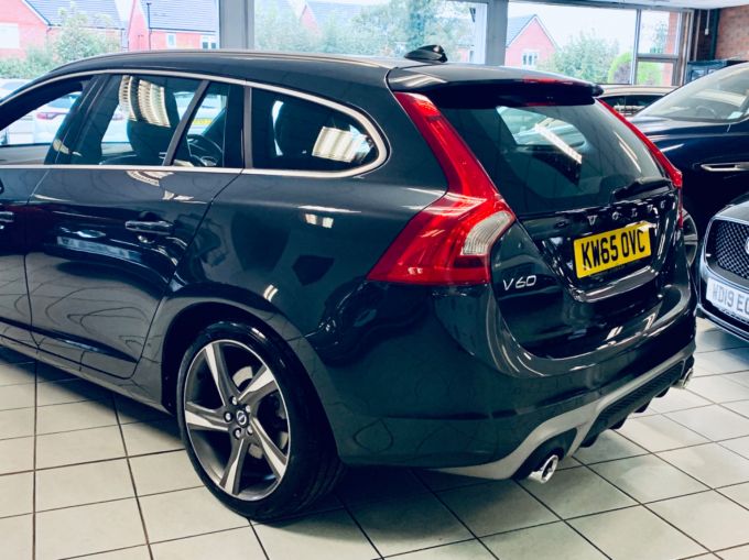 VOLVO V60 D3 R-DESIGN LUX NAV - 5133 - 9