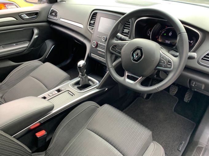RENAULT MEGANE ICONIC DCI - 5103 - 10