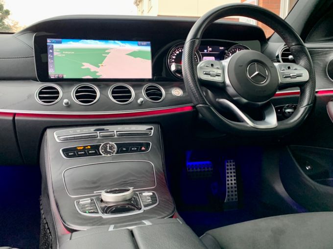 MERCEDES E-CLASS E 220 D AMG LINE PREMIUM - 4886 - 11
