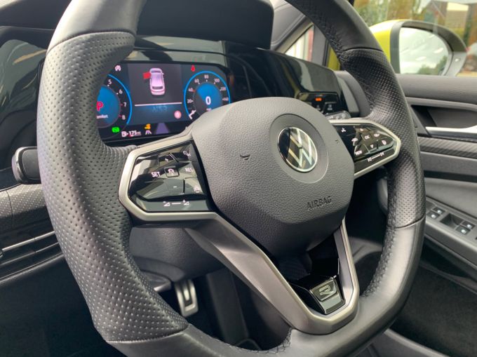 VOLKSWAGEN GOLF R-LINE ETSI DSG - 5685 - 14