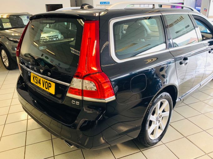 VOLVO V70 D5 SE LUX SAT NAV - 5163 - 6