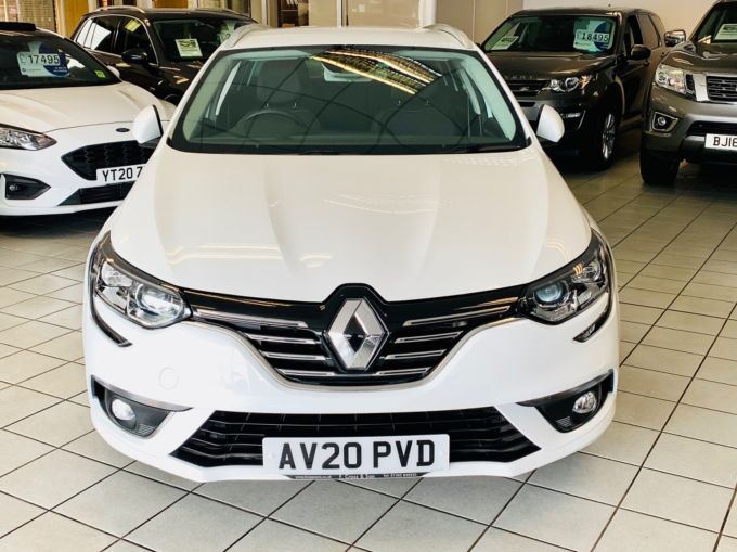 RENAULT MEGANE ICONIC DCI - 5103 - 3