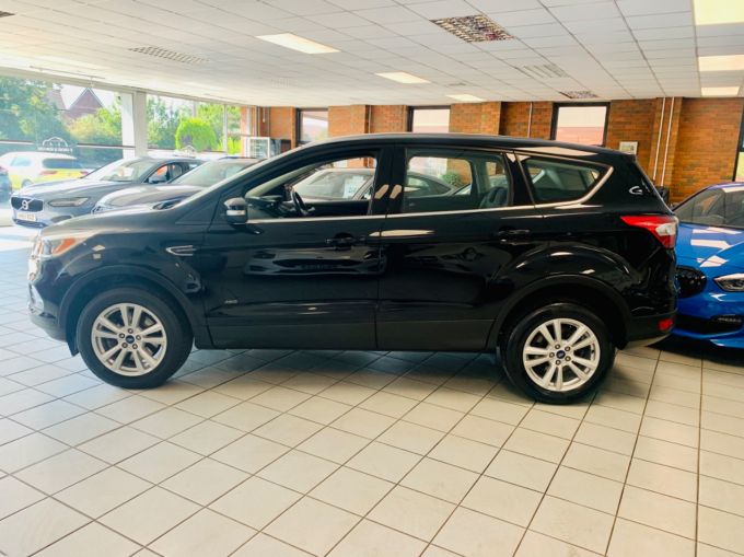 FORD KUGA ZETEC - 5782 - 10