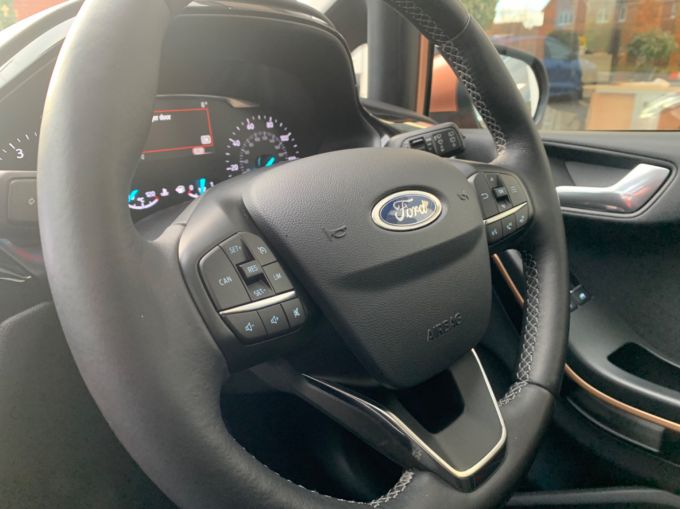 FORD FIESTA B AND O PLAY TITANIUM - 5904 - 13