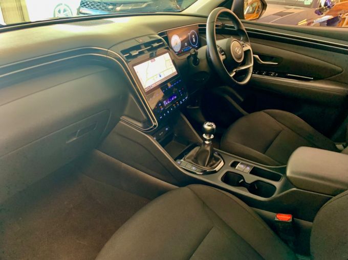 HYUNDAI TUCSON T-GDI SE CONNECT - 5720 - 3