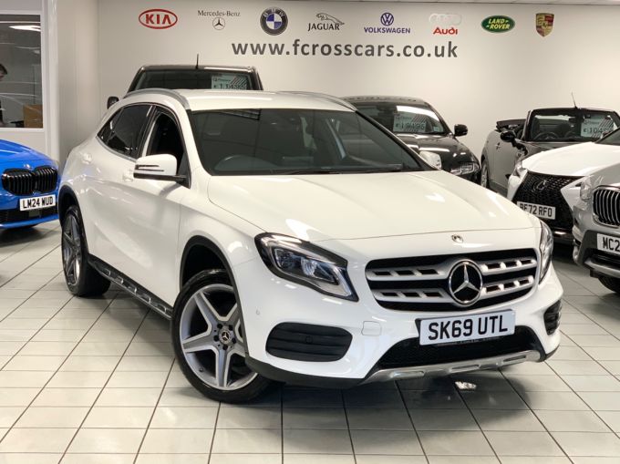 MERCEDES GLA-CLASS GLA 180 AMG LINE EDITION - 5910 - 1