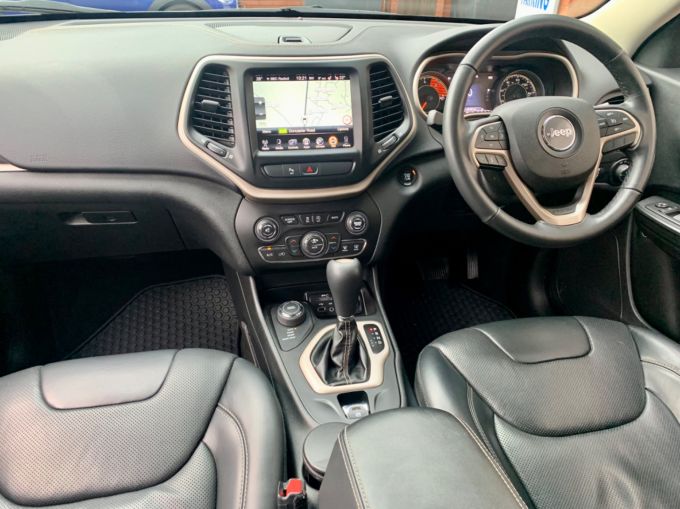 JEEP CHEROKEE M-JET II LIMITED - 5939 - 6