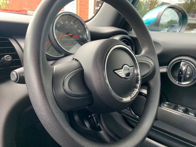 MINI CONVERTIBLE COOPER - 5704 - 16