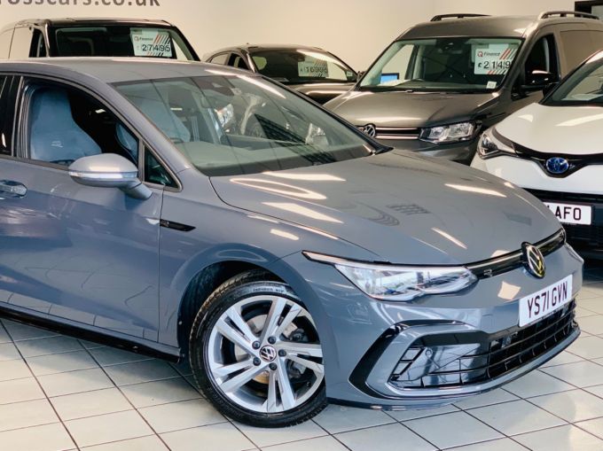 VOLKSWAGEN GOLF R-LINE TSI - 5702 - 5
