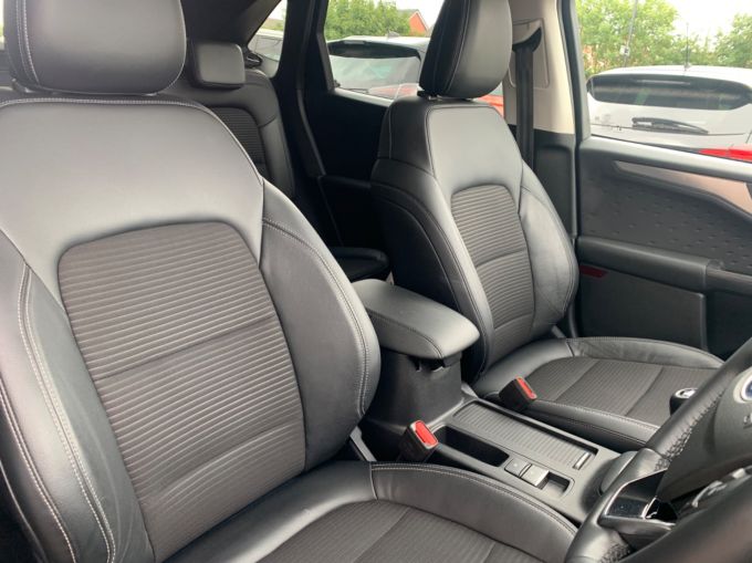 FORD KUGA TITANIUM EDITION ECOBLUE - 5762 - 11