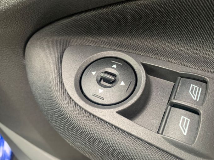 FORD C-MAX ZETEC TDCI - 5848 - 17