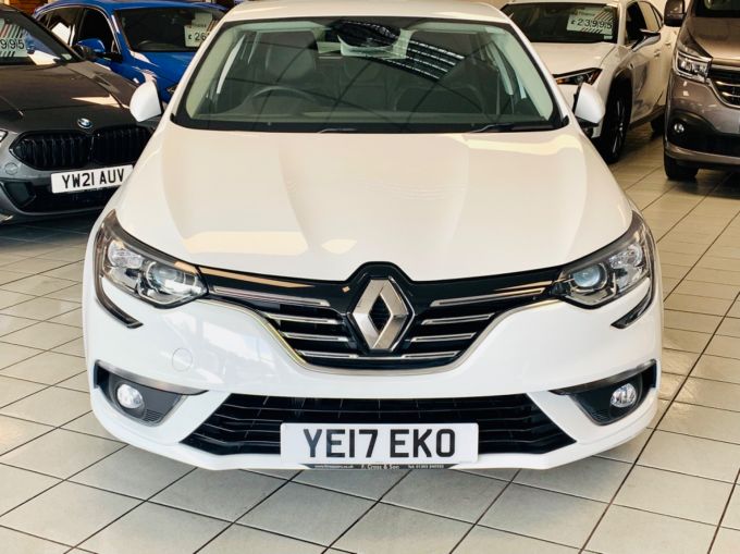 RENAULT MEGANE DYNAMIQUE NAV TCE - 5805 - 3
