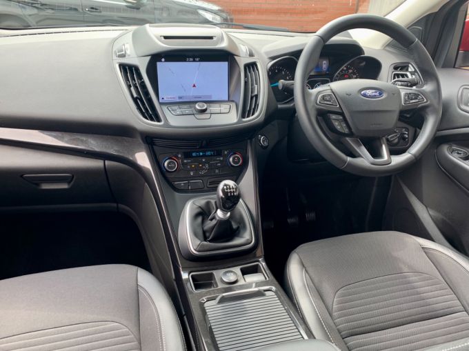 FORD KUGA TITANIUM EDITION - 5057 - 14