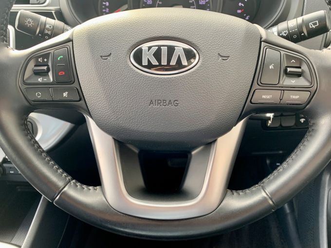 KIA RIO 2 - 5867 - 15