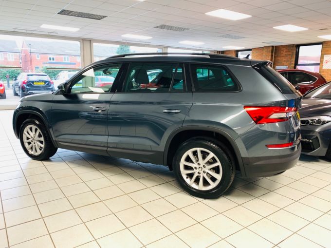 SKODA KODIAQ SE TDI SCR DSG - 5917 - 5