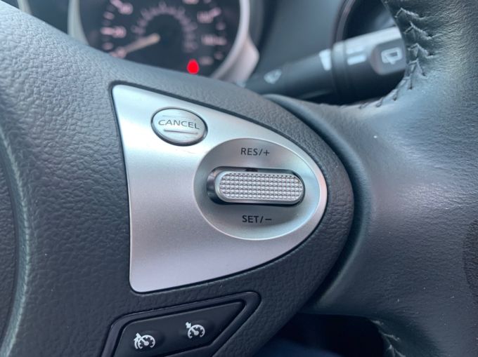 NISSAN JUKE TEKNA XTRONIC - 5675 - 18