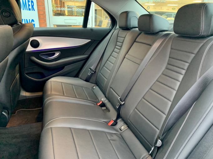 MERCEDES E-CLASS E 220 D SE - 5956 - 26