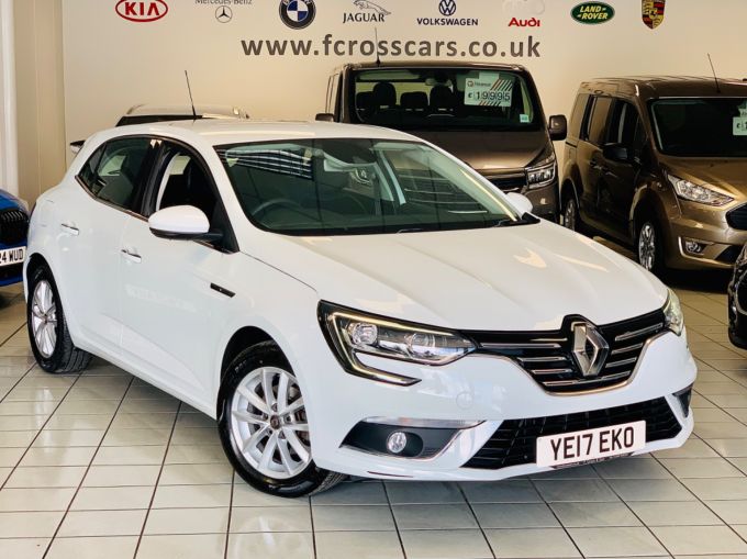 RENAULT MEGANE DYNAMIQUE NAV TCE - 5805 - 1
