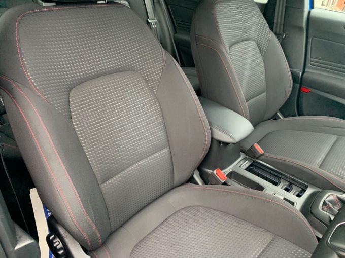 FORD FOCUS ST-LINE - 5127 - 13
